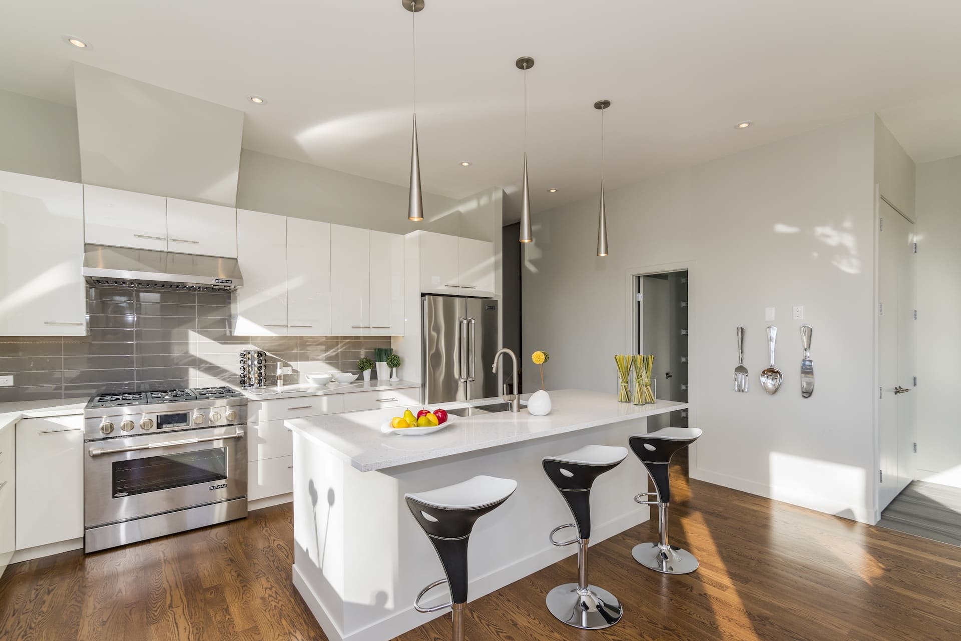 Comprehensive Construction & Remodeling Services in Lakeville<br />